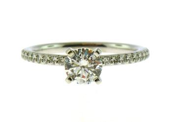 Traditional, Classic & Solitaire Engagement Rings